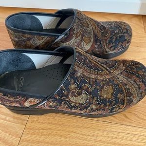 Dansko Clogs size 39